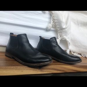 Sutro Chelsea boots